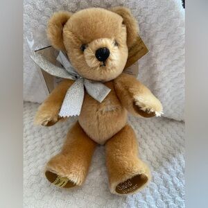 Merrythought Traditional Commemorative Teddy Bear for David Winter’s Cottages